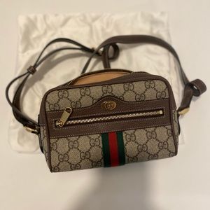 LIKE NEW—Ophidia GG Supreme mini bag